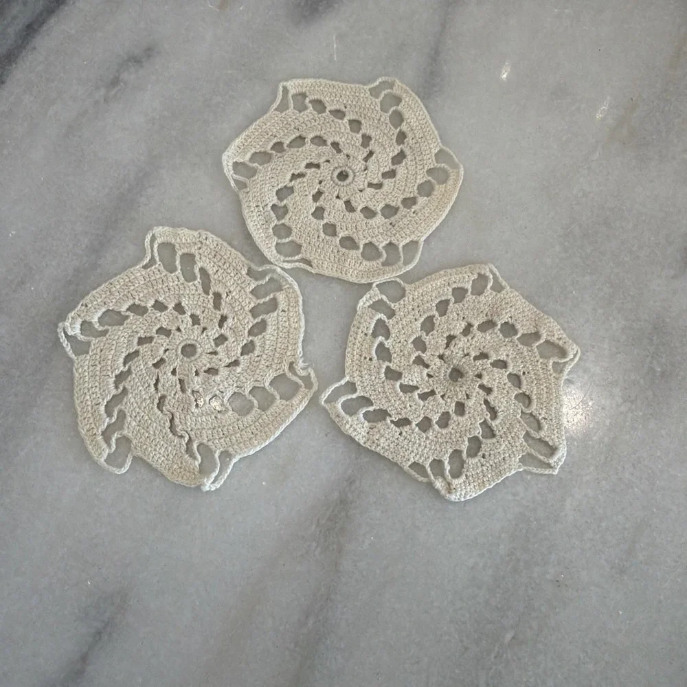 Set Of 3 vintage hand crocheted doilies Round Beige